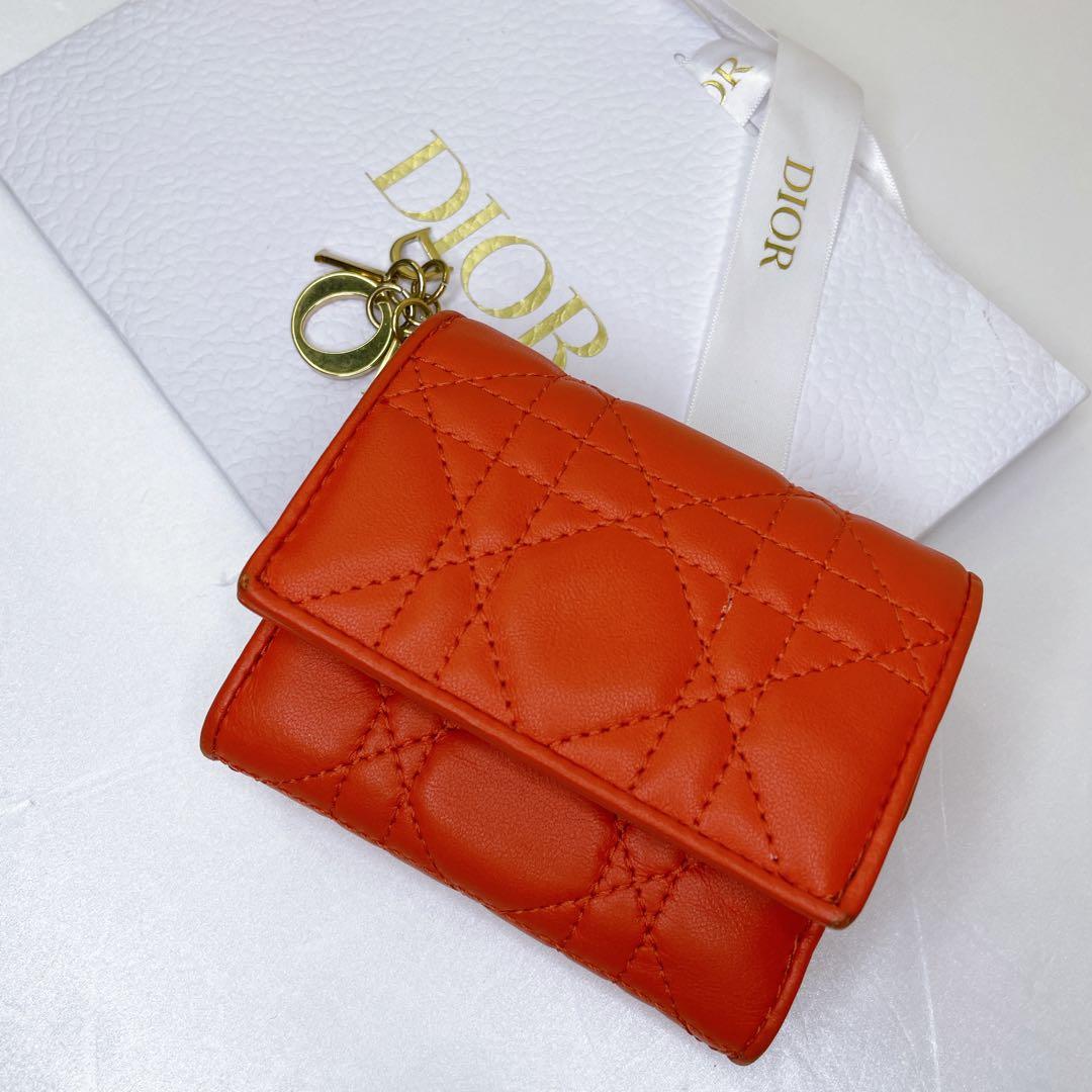 希少カラーDior ディオール 三つ折財布 コンパクトウォレット カナージュ
