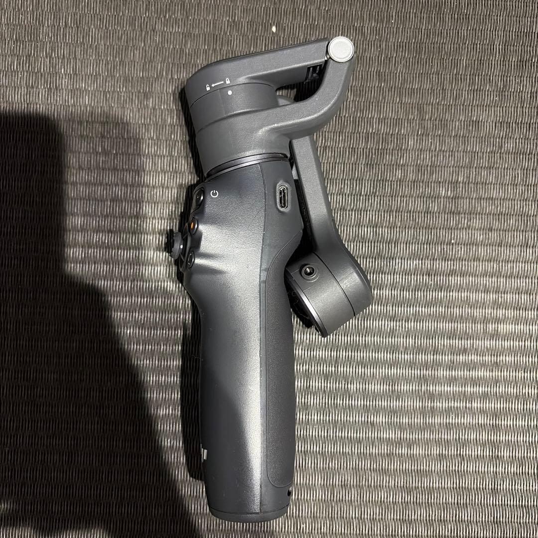 DJI Osmo Mobile 6 スマートフォン用ジンバル