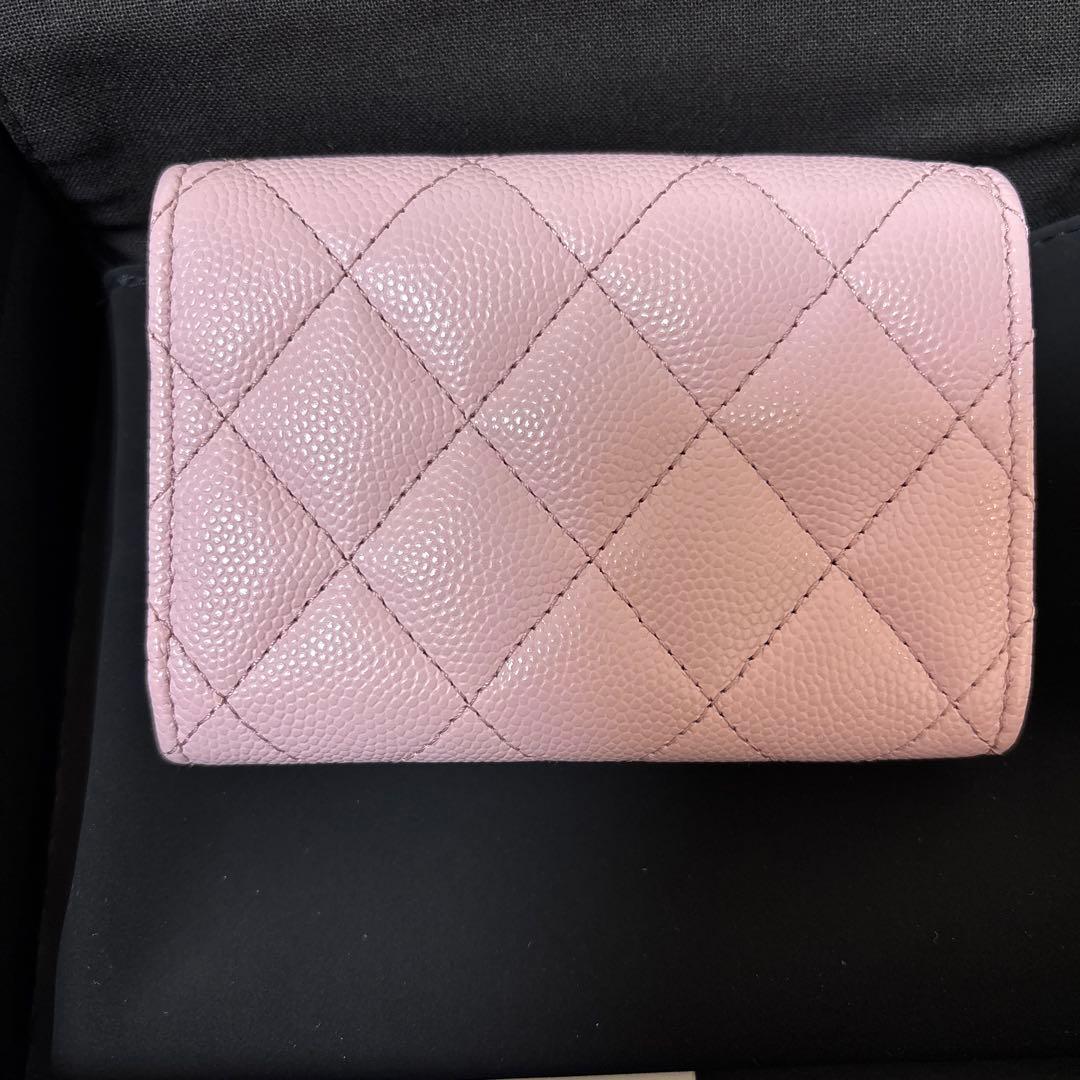 ［新品ほぼ未使用］CHANELシャネル正規品スモールウォレット三つ折り財布ピンク