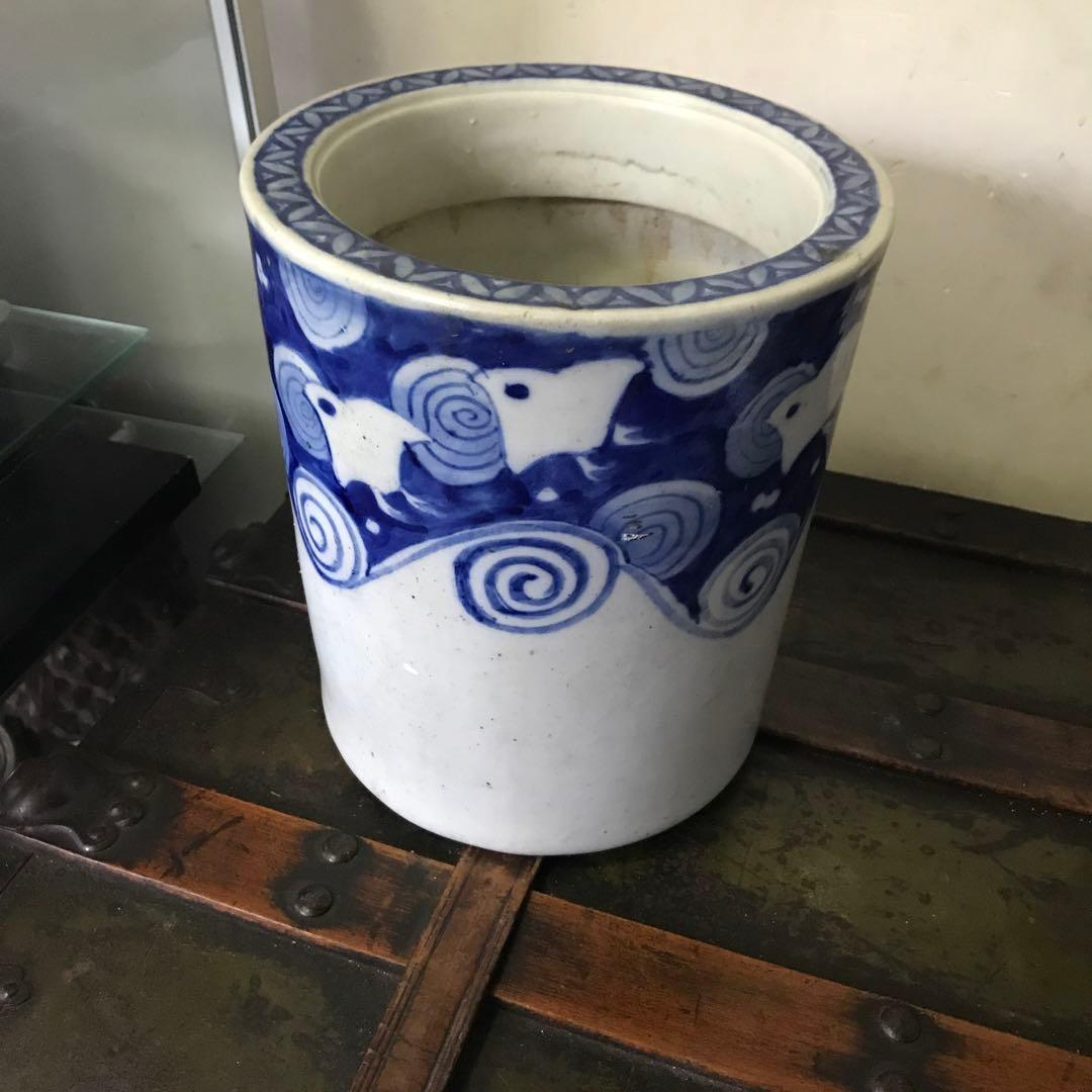 美品　陶器　年代物　鉢　火鉢　手炙り　古道具　染付の絵柄が可愛い　鉢カバーにも