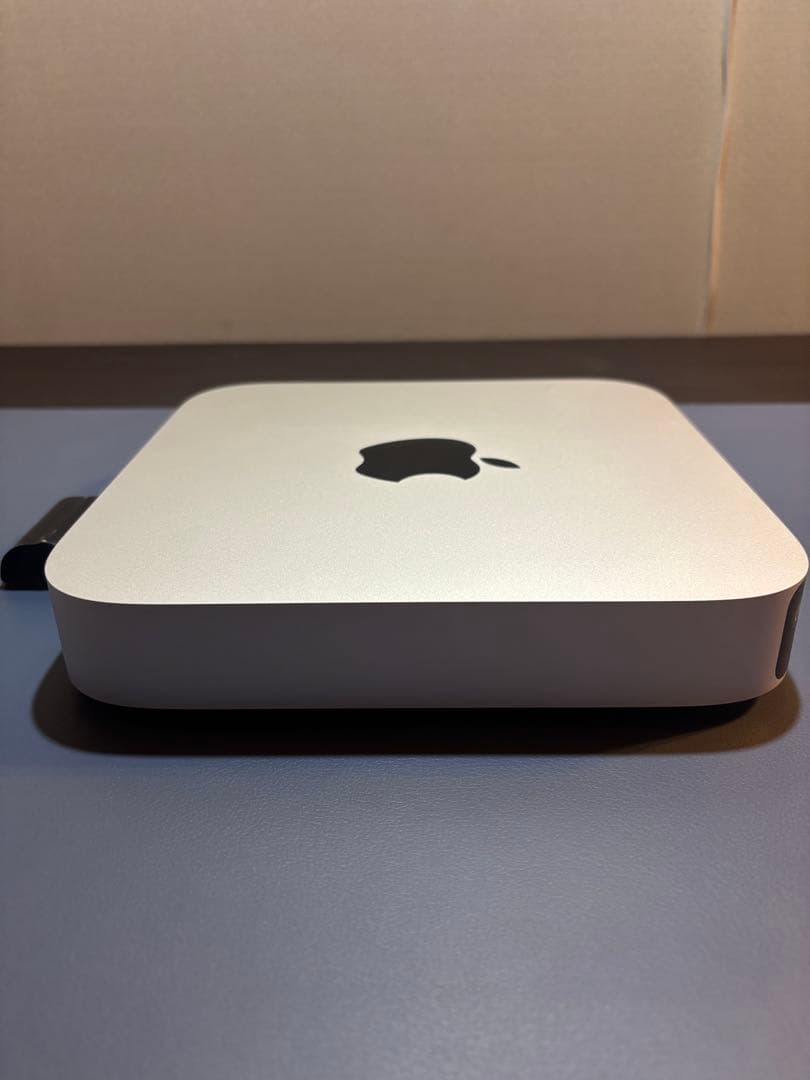 Mac mini M2 2023年製　美品