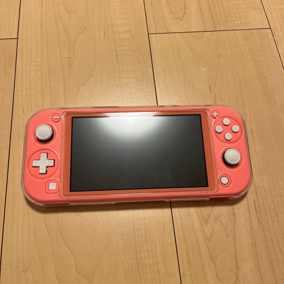 Nintendo Switch Lite (コーラル) 本体