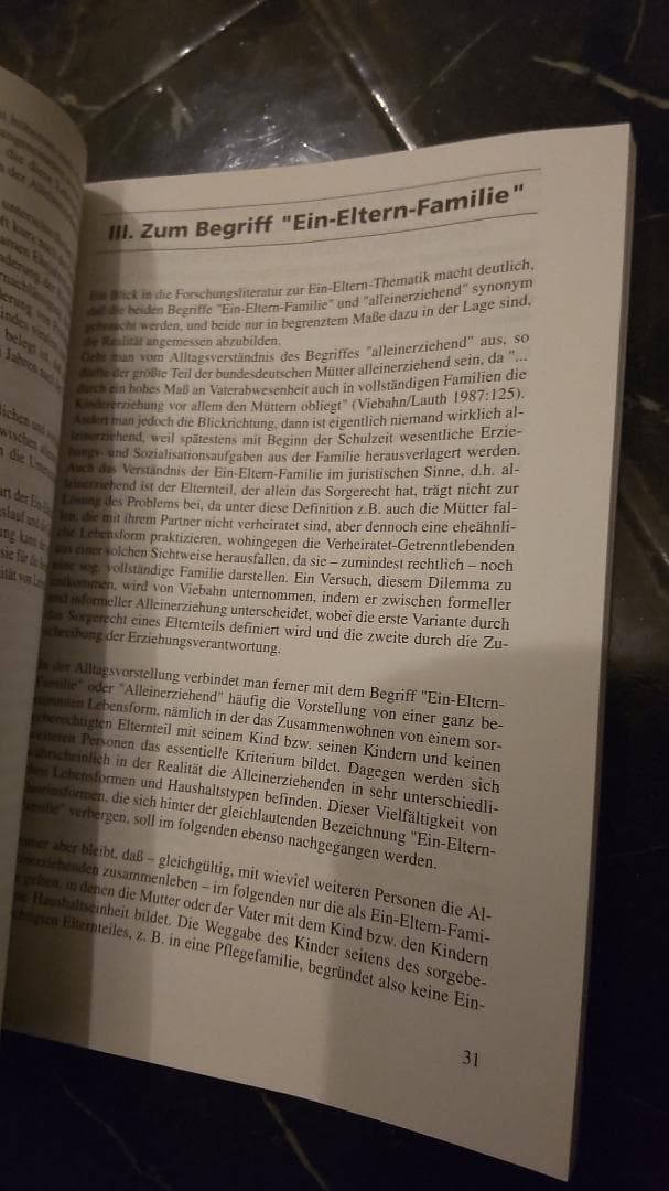 Materialien zur Frauenforschungドイツ語 女性研究