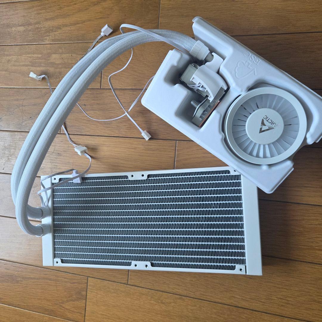 PC用ファン・クーラー ARCTIC LIQUID FREEZER III280 A-RGB WHITE
