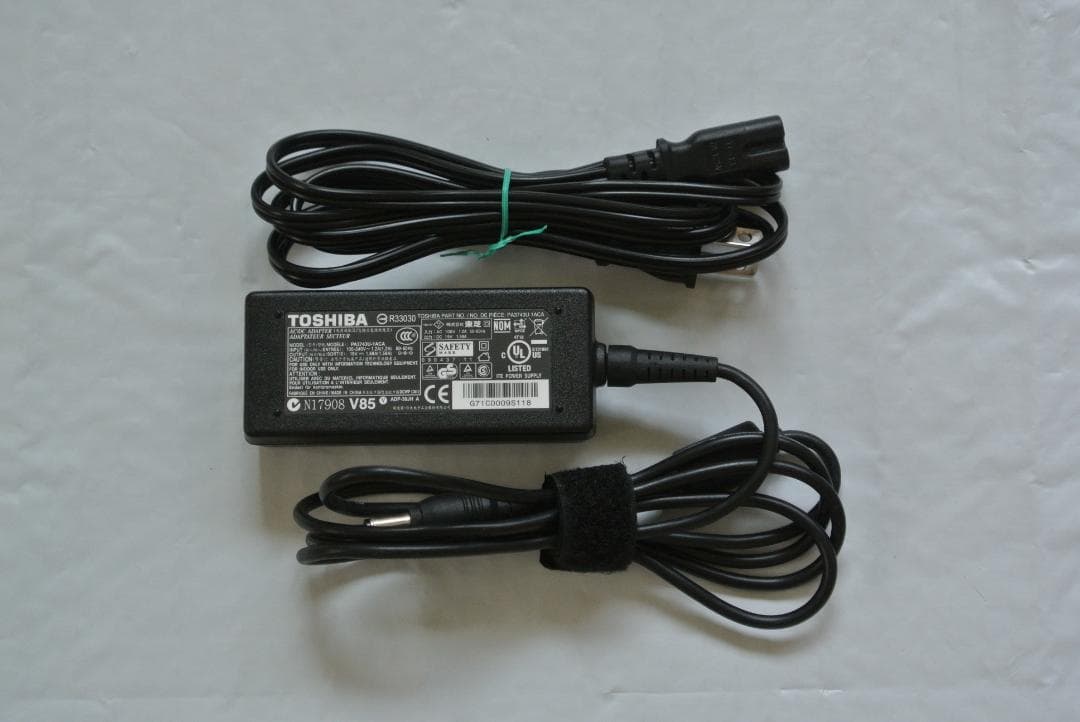 Windowsノート本体 TOSHIBA UX/24JWH PAUX24JNSWH
