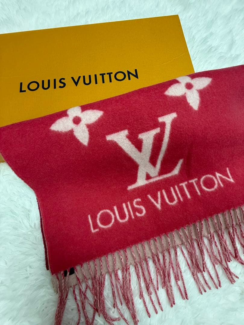LOUIS VUITTON レッド ストール