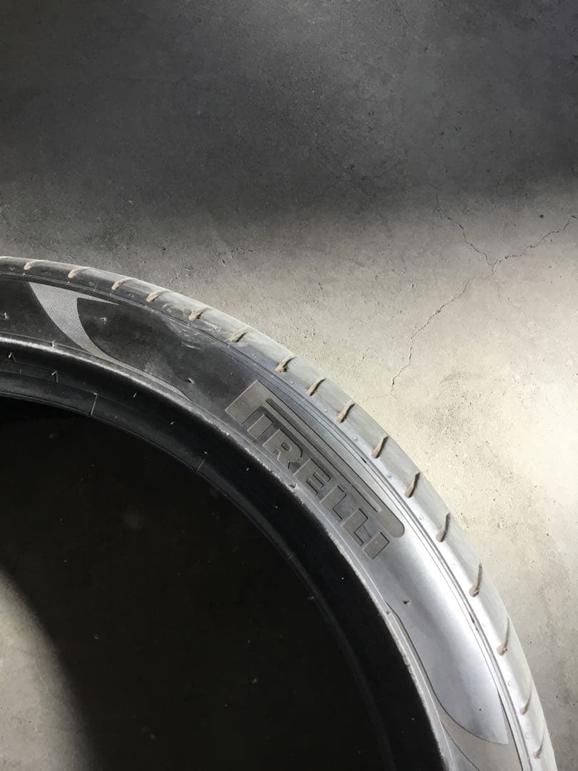 Pirelli 245/40R21 タイヤ 2本セット