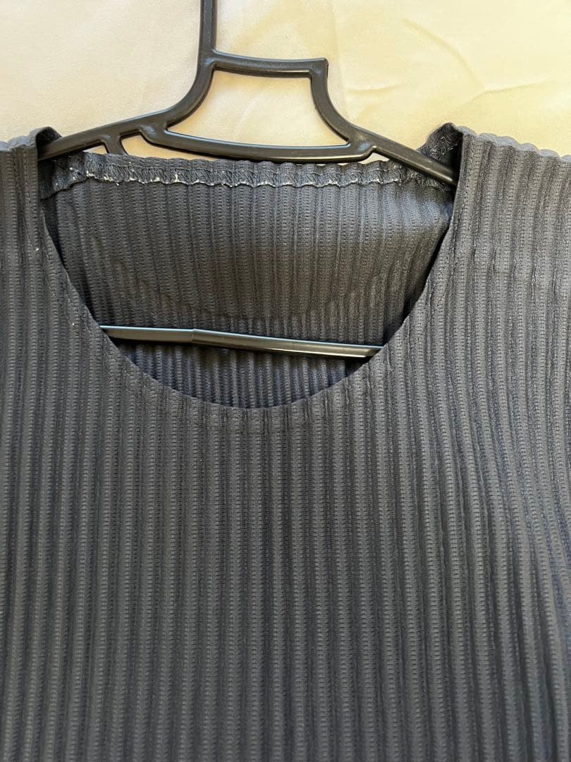 HOMME PLISSÉ ISSEY MIYAKE プリーツノースリーブサイズ3