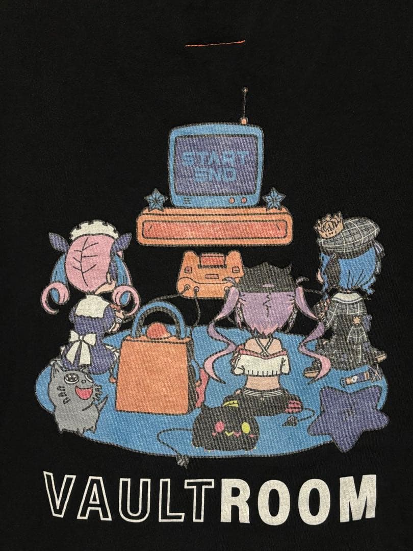 vaultroom × hololive STARTEND TEE