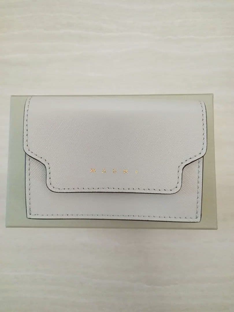 新品未使用　MARNI　コンパクトウォレット