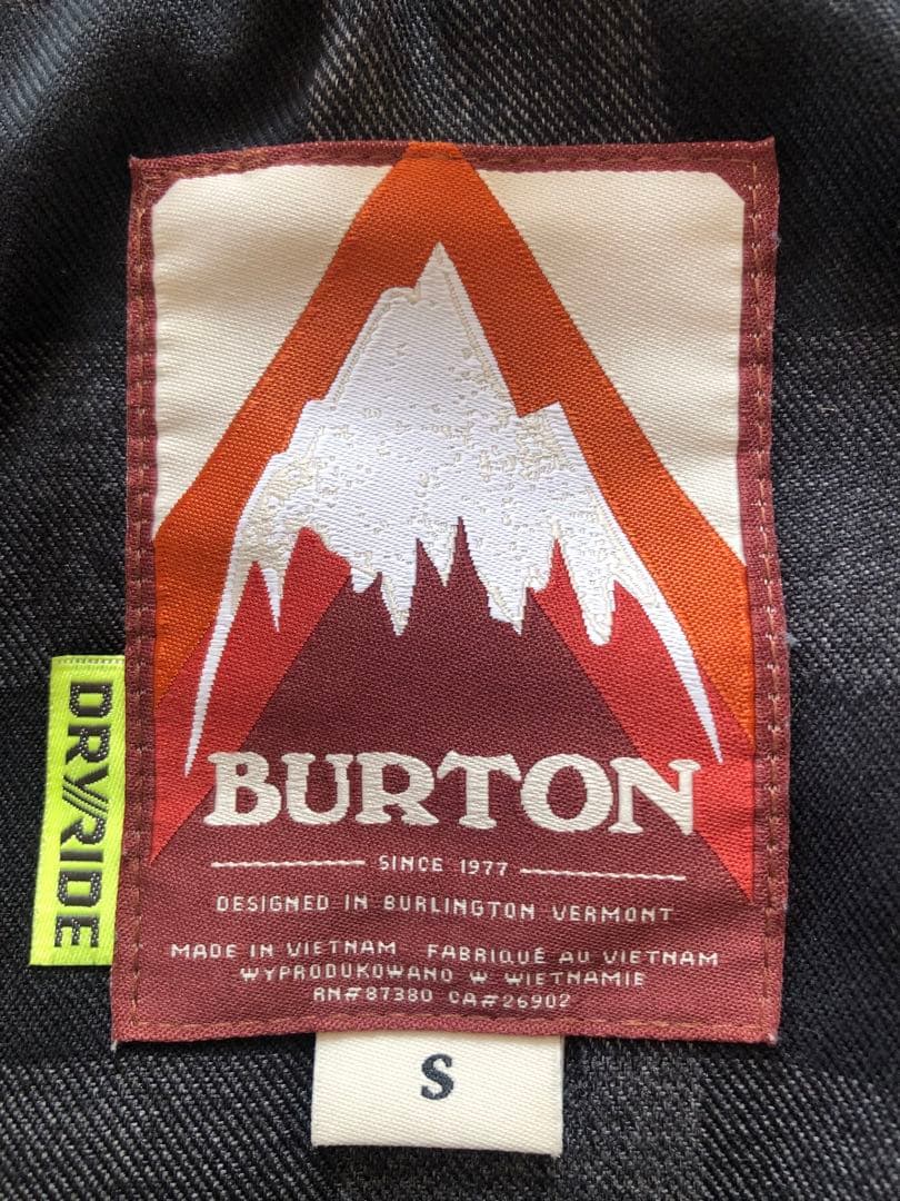 BURTON スノーボードウェア　サイズS
