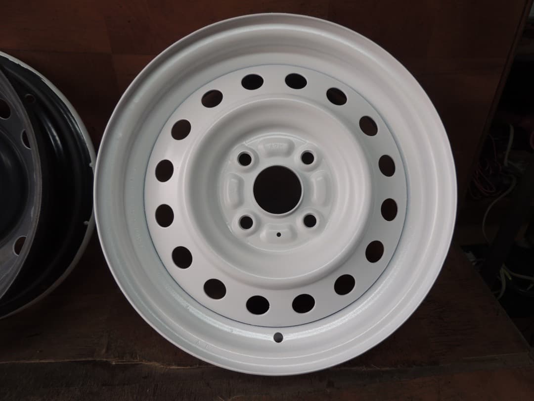 C109 14x4.5J 4穴 スチールホイール 14インチ 4本 スペーシア