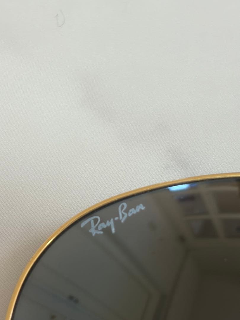 Ray-Ban アビエーターサングラス ゴールド