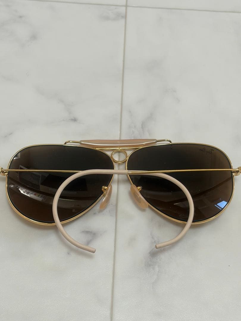 Ray-Ban アビエーターサングラス ゴールド