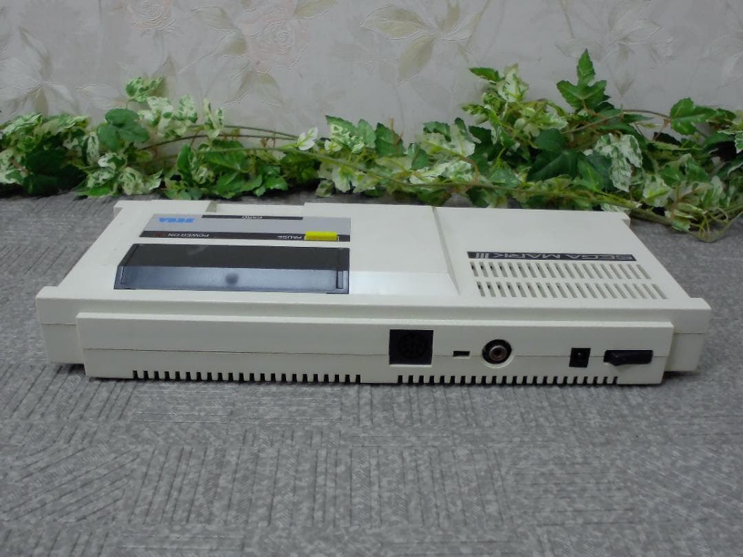 は*♪様 【FF3400/8】SEGA MARK III 本体 +ソフトまとめて
