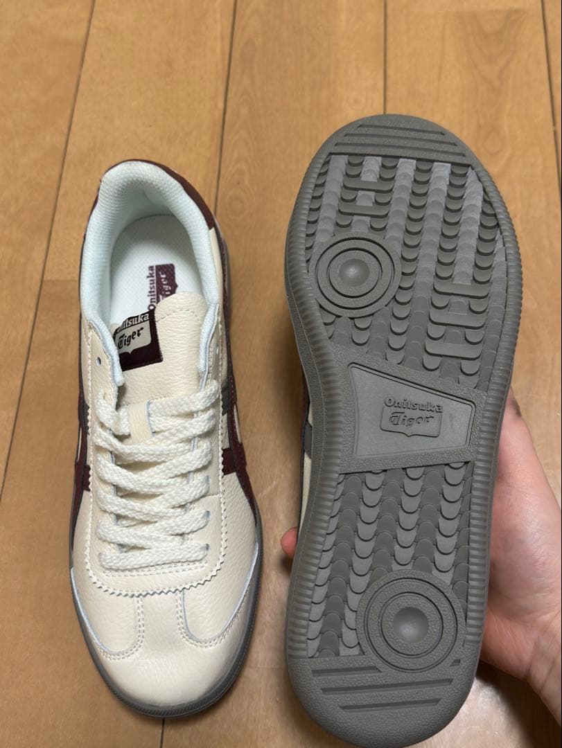 靴 Onitsuka tiger tokugen