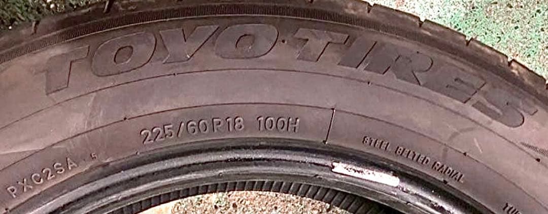 18インチ サマータイヤ 4本セット トーヨー 225 60 18