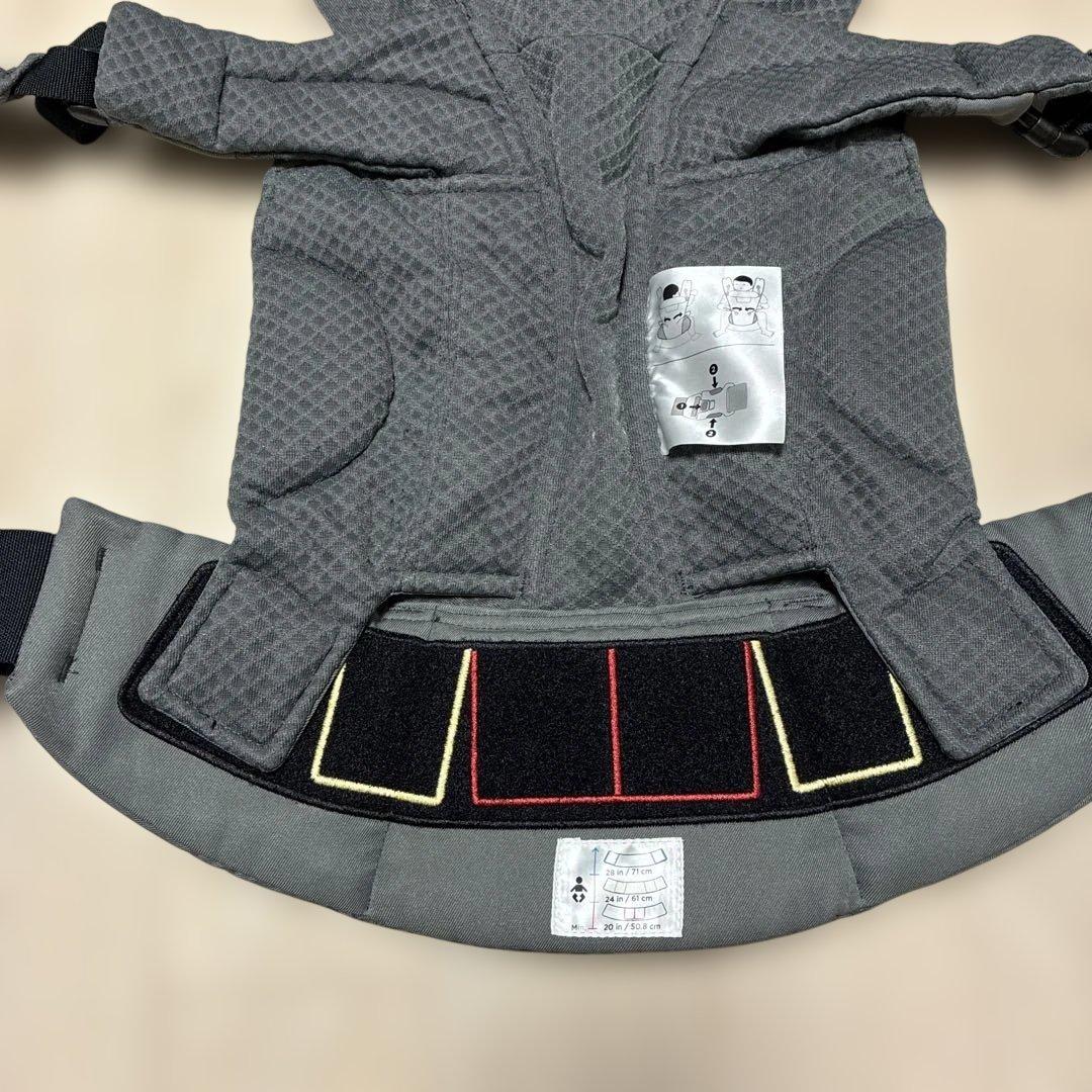 美品！エルゴオムニブリーズ　抱っこ紐 グラファイトグレー