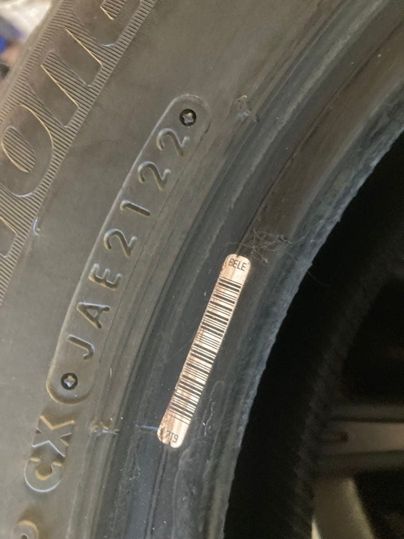 22年製。送料無料ブリヂストンVRX3。165/65R14スタッドレス4本セット