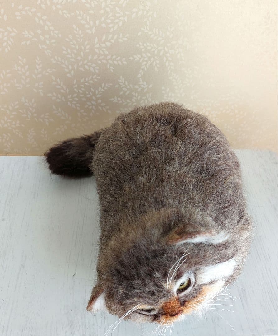 ふ*う様 羊毛フェルト　マヌルネコ