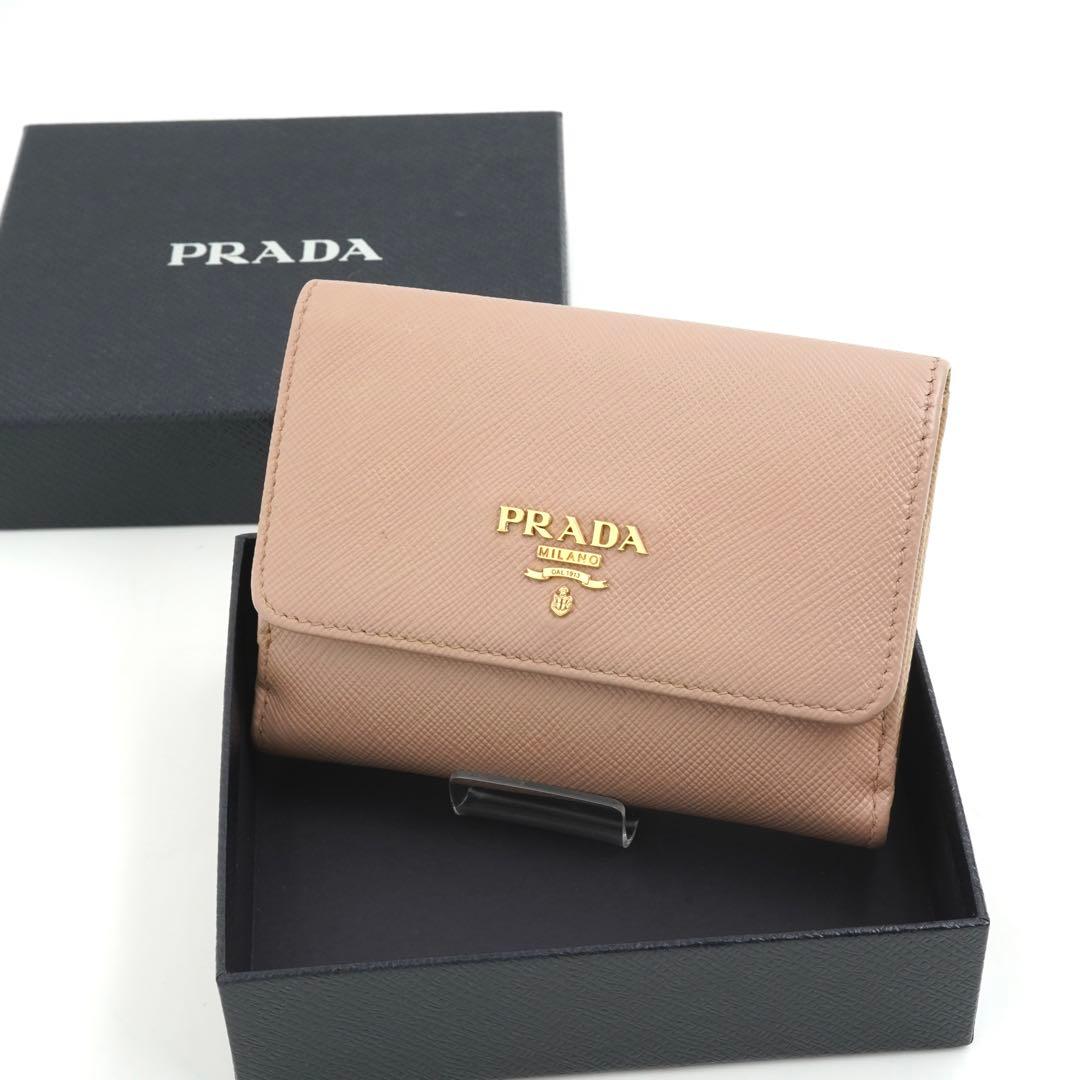 ✨新品未使用・箱付き✨　PRADA ミディアムウォレット　サフィアーノレザー
