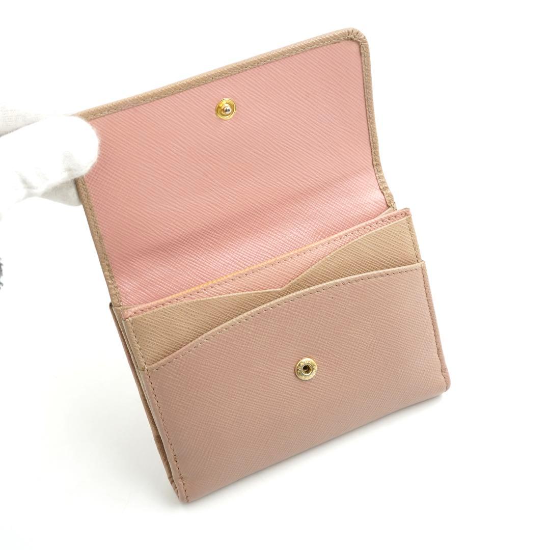 ✨新品未使用・箱付き✨　PRADA ミディアムウォレット　サフィアーノレザー
