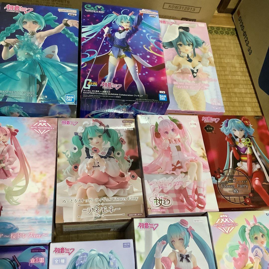 な*こ様 初音ミク　アミューズ景品フィギュアまとめ売り