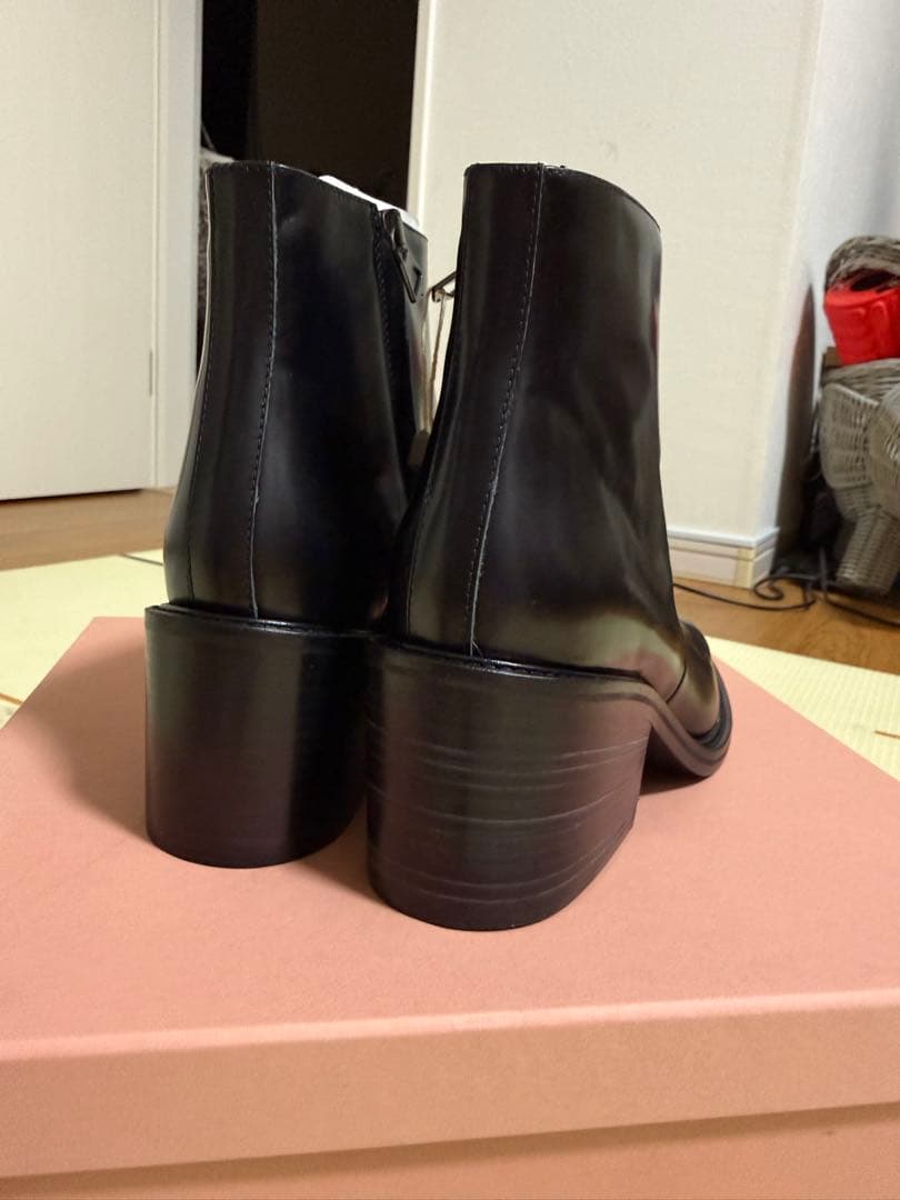 SALE【新品未使用】Acne Studios ブーツ黒　38サイズ