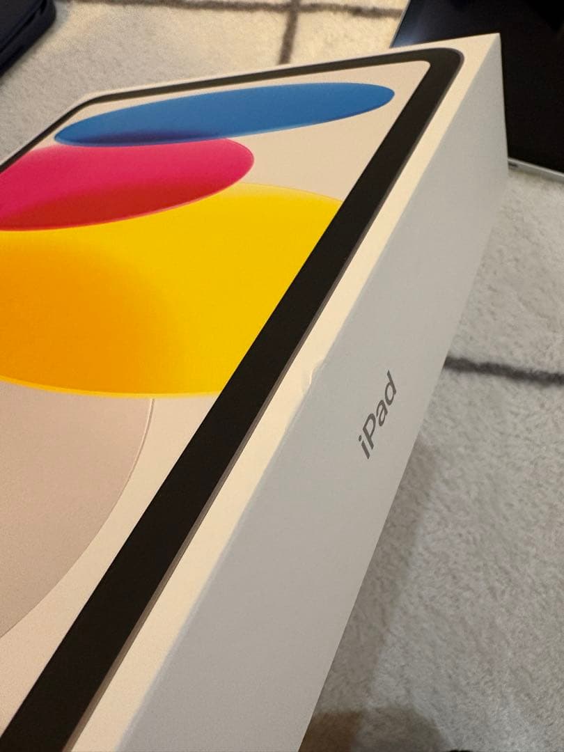 iPad 本体 シルバー　A16