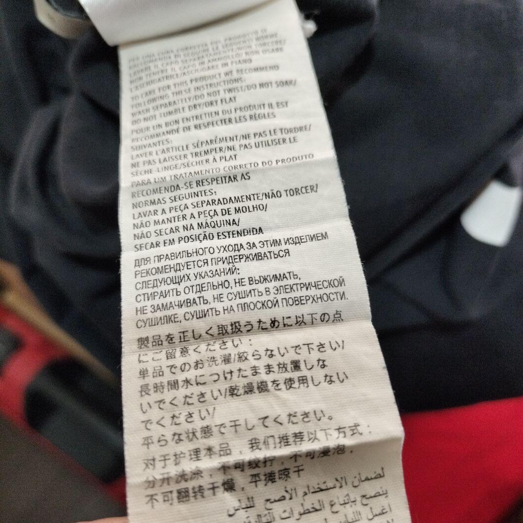 グッチ　ブレードＴシャツ「定価￥77,000」