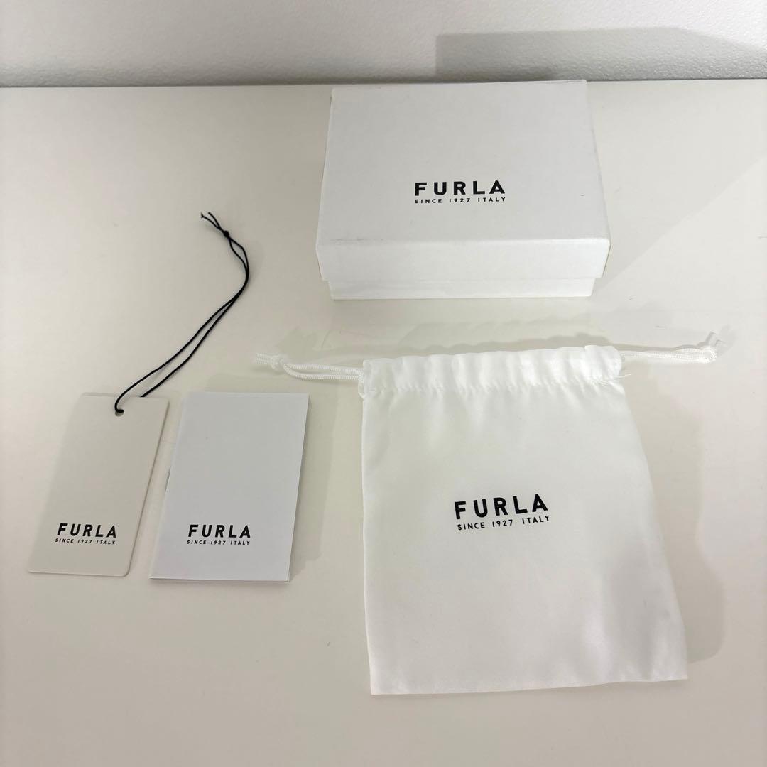 FURLA CAMELIA BUSINESS カードケース　名刺入れ　フルラ