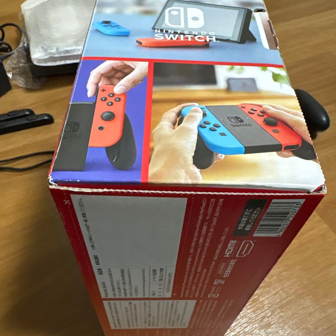 Nintendo Switch 本体　未使用品あり