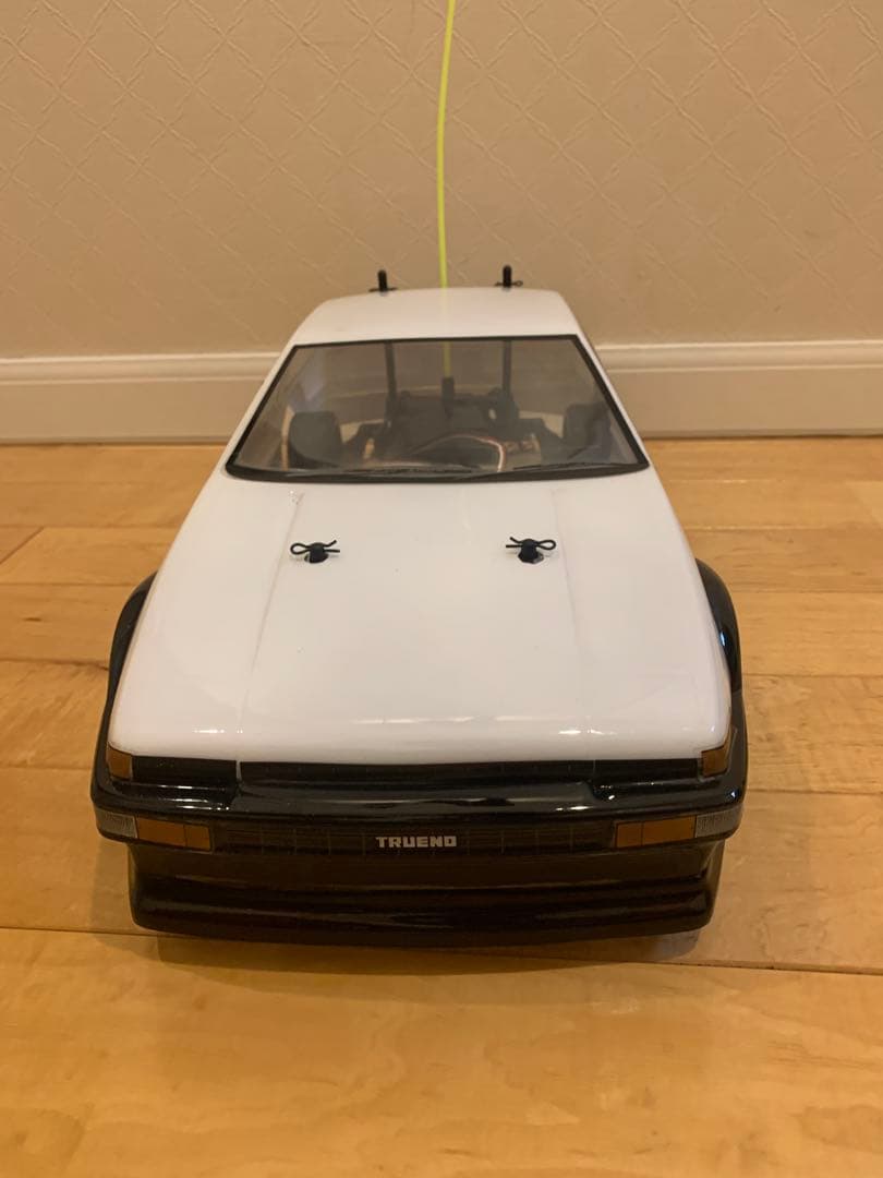 メカ無しタミヤ　ラジコンTL-01シャーシ　HPI AE86トレノボディ状態悪い