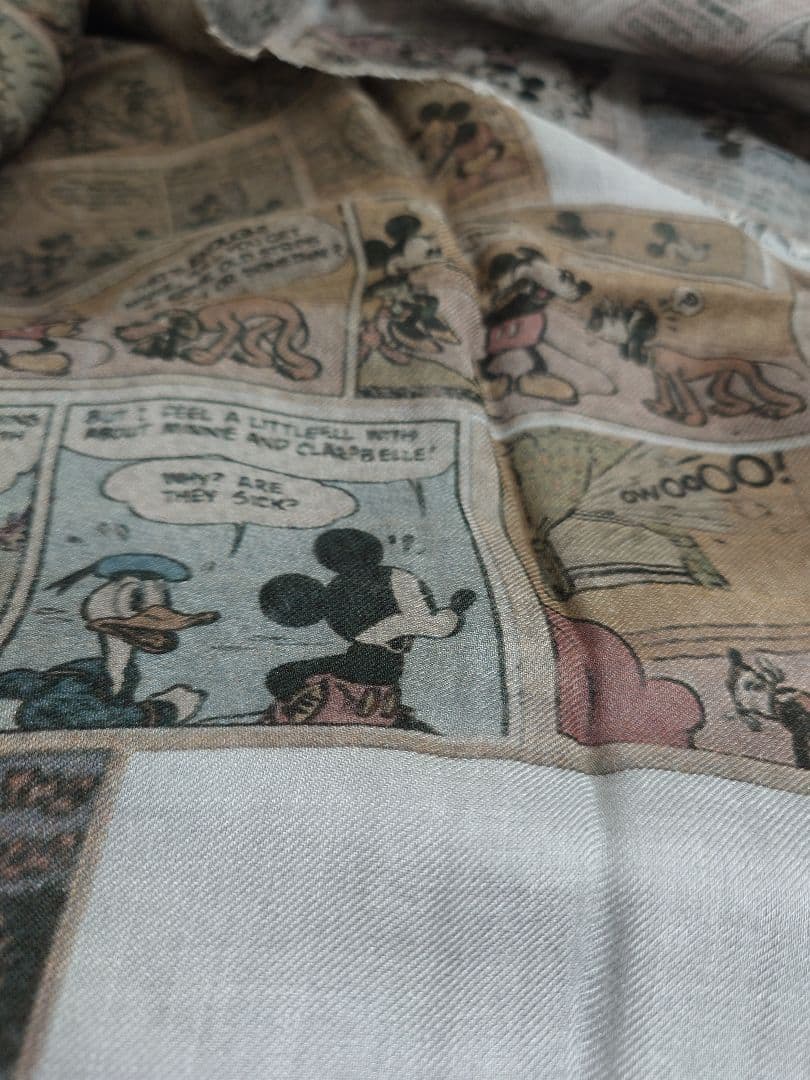 ファリエロ サルティ　Faliero Sarti　ストール　ディズニー　コミック