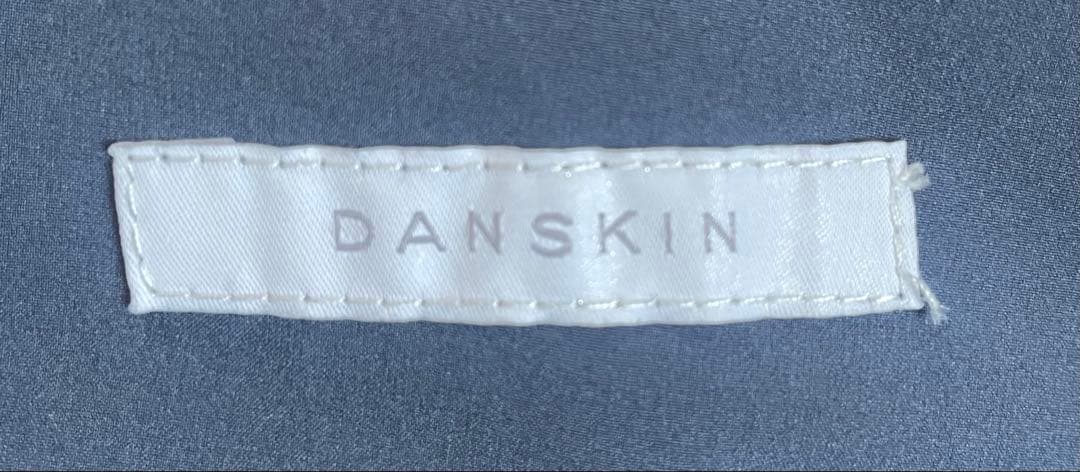 【新品未使用】DANSKIN ダンスキン フィットネス ロングパンツ