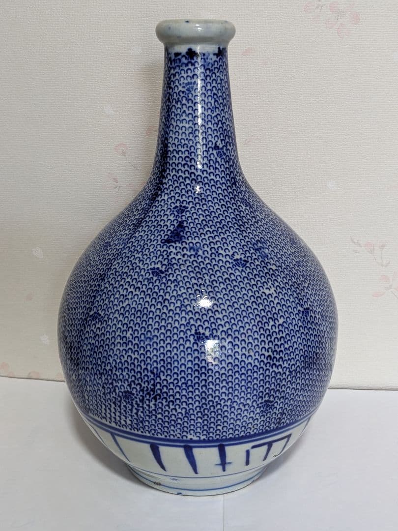 ♦古伊万里 印判染付 微塵唐草文様 徳利 明治時代 花器 一輪挿し 置物 骨董品