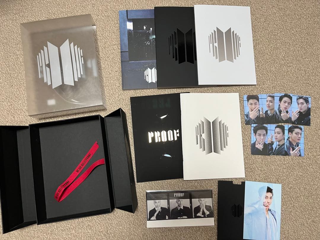 BTS アルバム、CDまとめ売り（一部ポストカード付き）