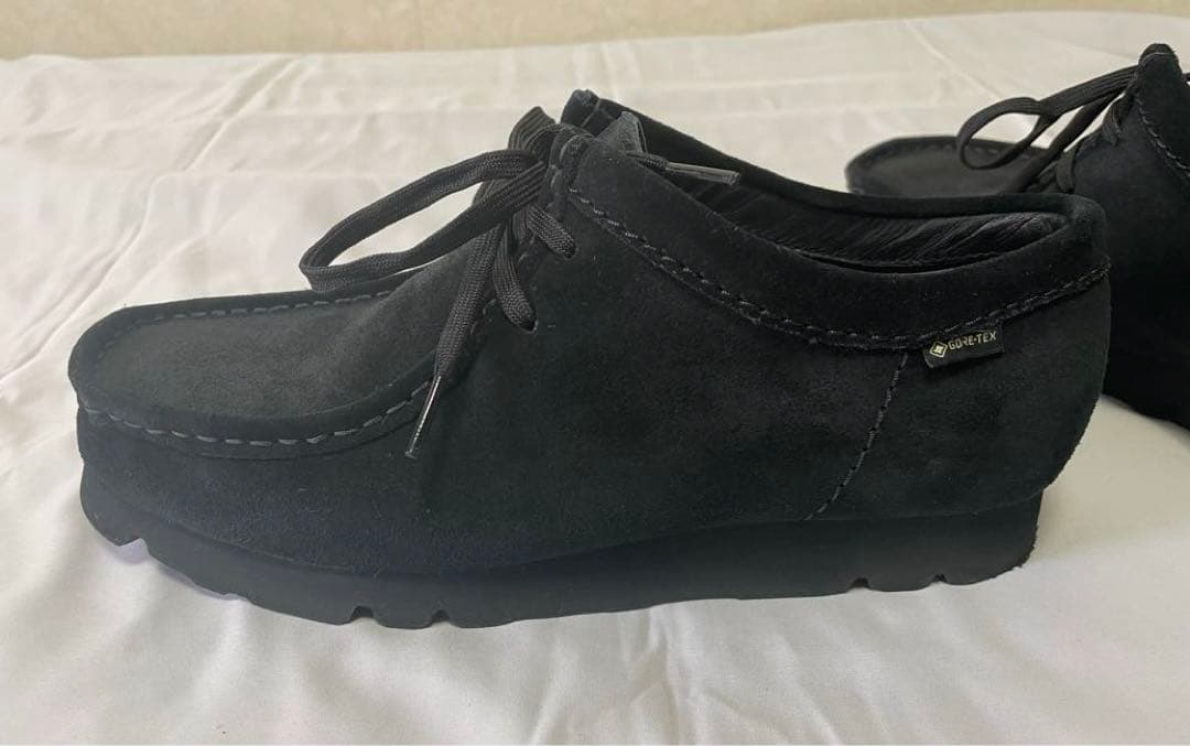 オ*ヤ様 Clarks クラークス ワラビー ゴアテックス 黒 UK7.5 25