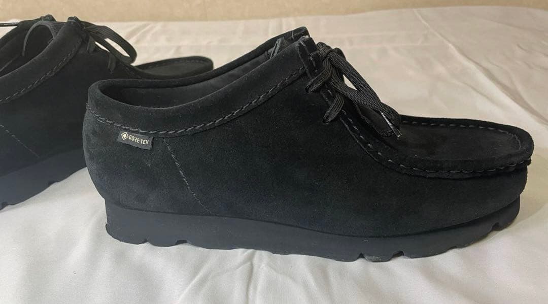オ*ヤ様 Clarks クラークス ワラビー ゴアテックス 黒 UK7.5 25