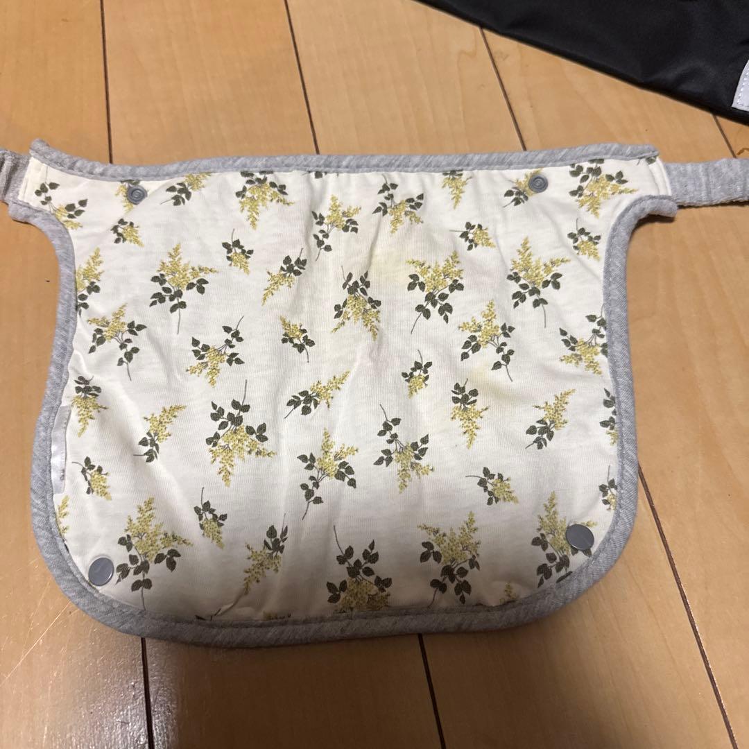 エルゴ ベビー オムニ ブリーズ グラファイト グレー 抱っこひも　おまけ有り