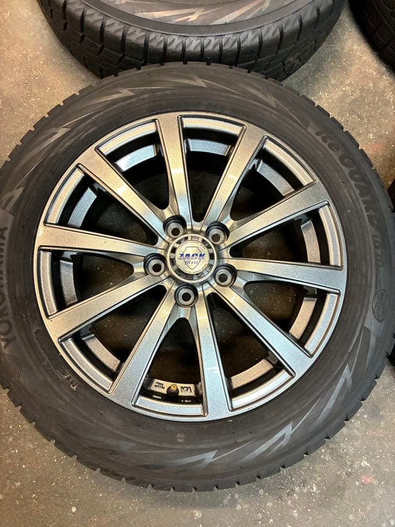 旧シエンタに❗️185/60R15スタッドレスセット❗️