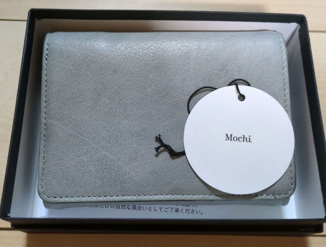 Mochi／モチ　folded wallet 二つ折り財布