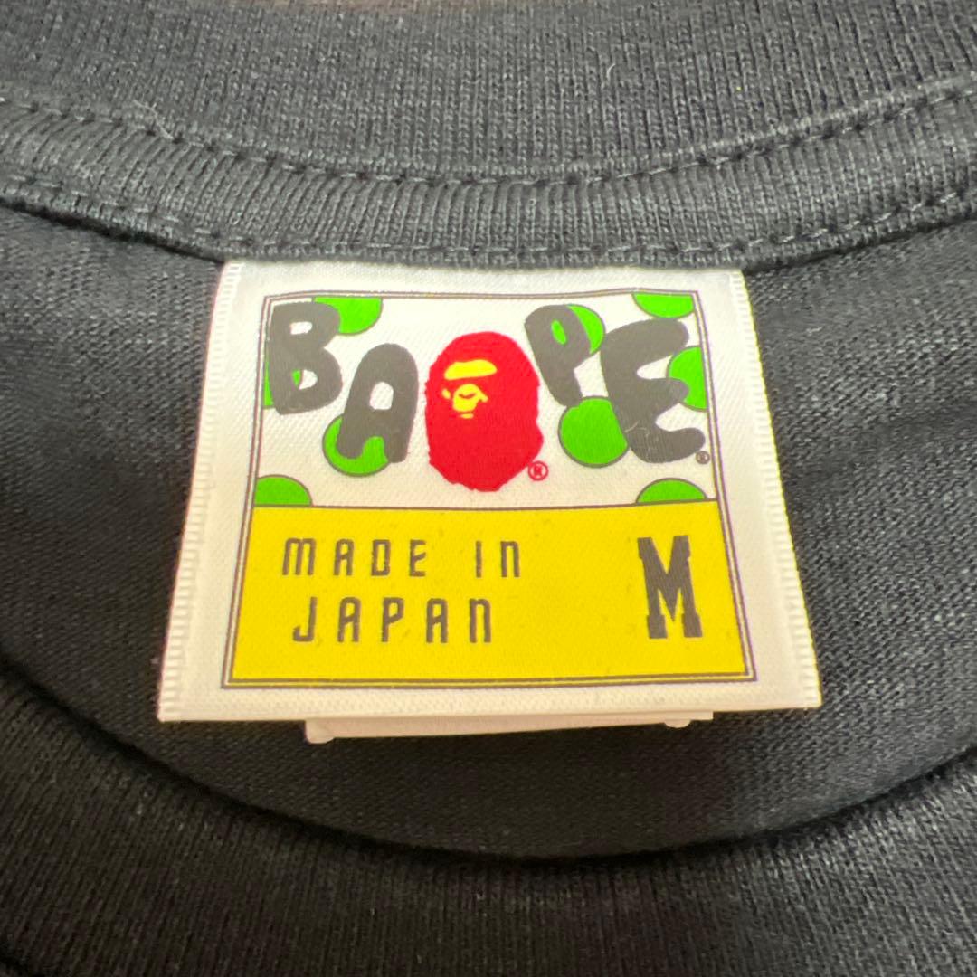 A BATHING APE ×ONE PIECEフラッグマークTシャツブラックM