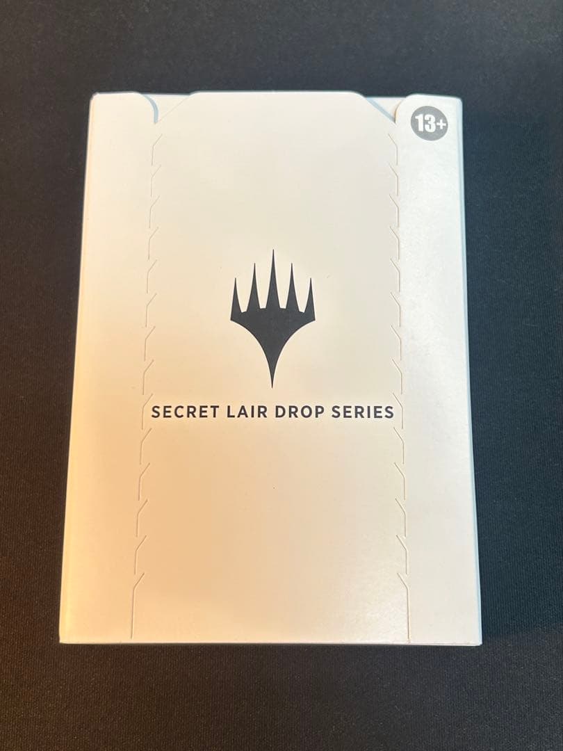 MTG【Foil】Showcase: Midnight Hunt １箱