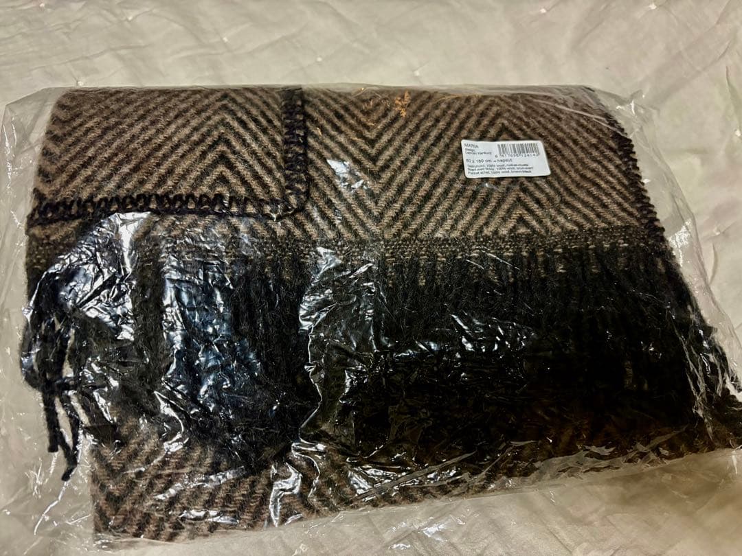 ✴︎新品✴︎LAPUAN KANKURIT ラプアンカンクリ ポケットショール 北欧