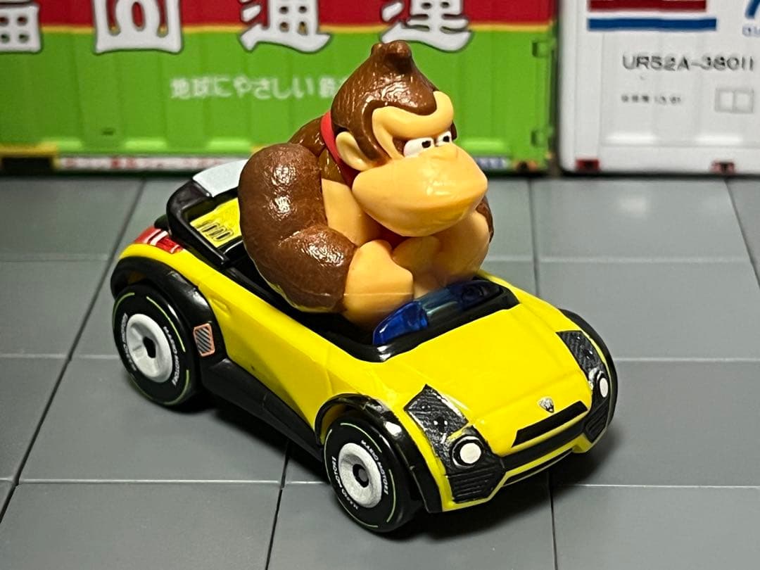 ホットウィール タヌキマリオ ピーチキャット ヨッシー ドンキーコング