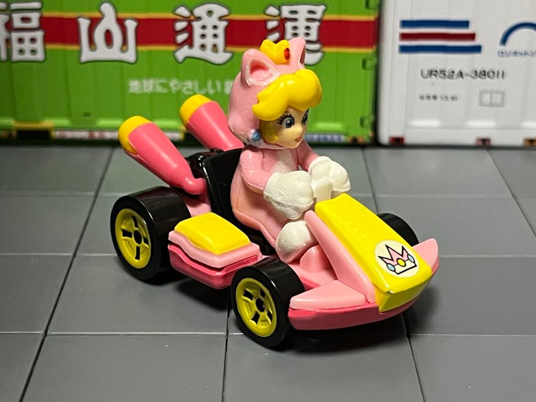 ホットウィール タヌキマリオ ピーチキャット ヨッシー ドンキーコング