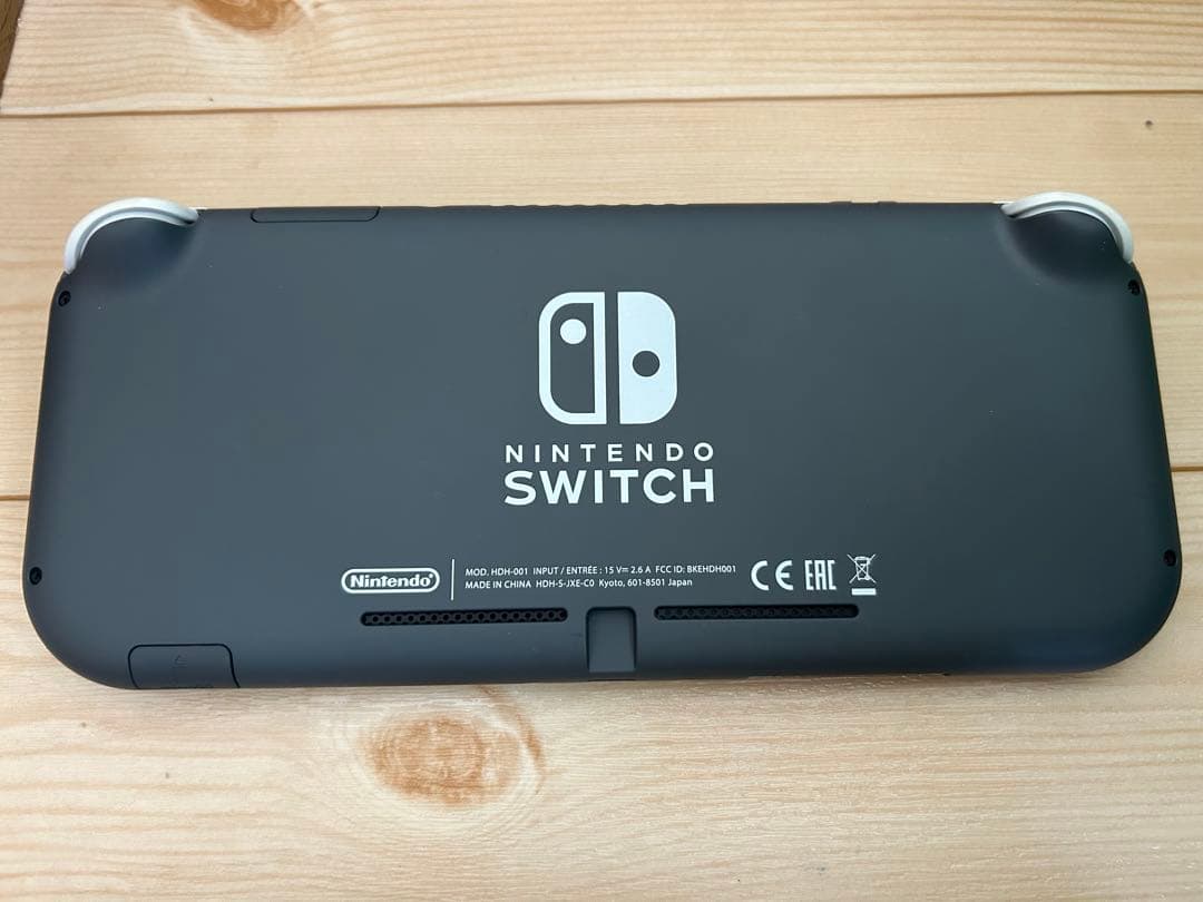 Nintendo Switch Lite グレー 保護フィルム、ハードカバー付