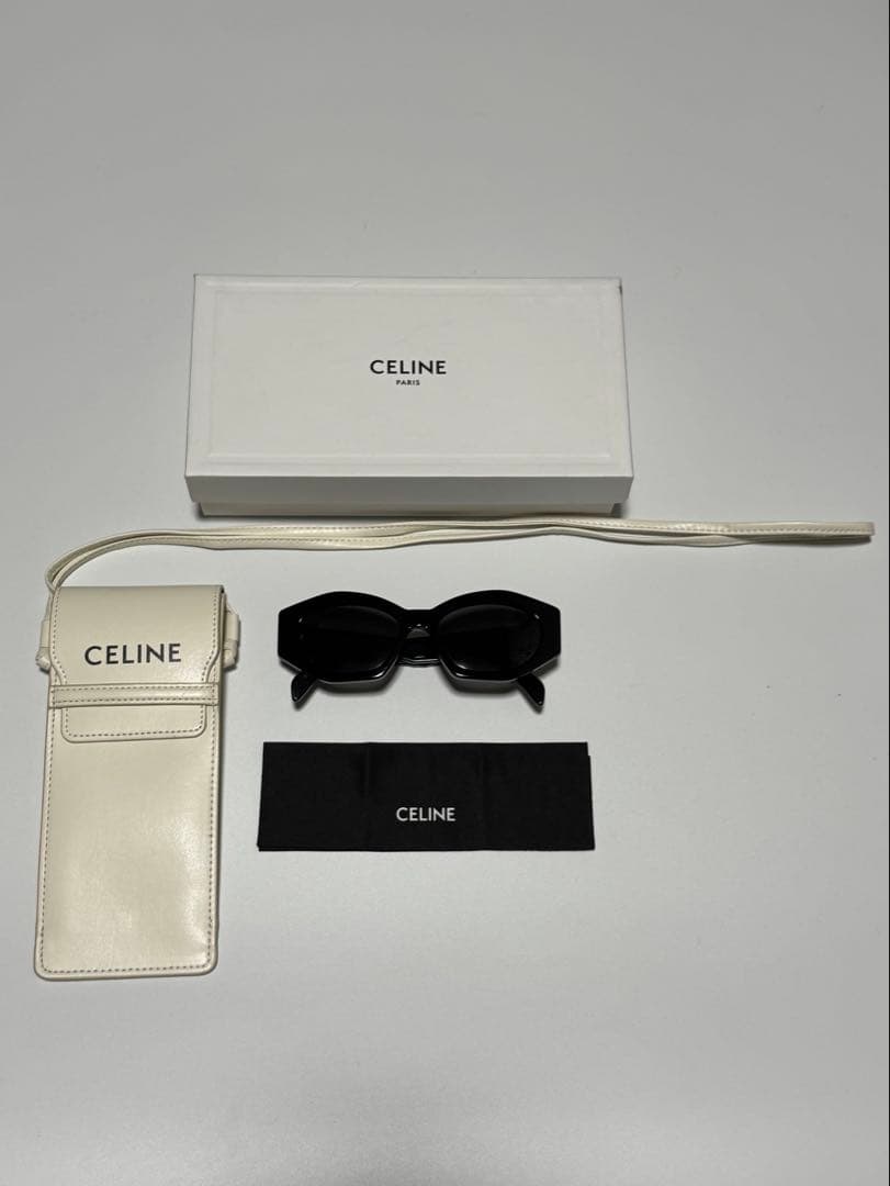 セリーヌ トリオンフサングラス ブラック CELINE