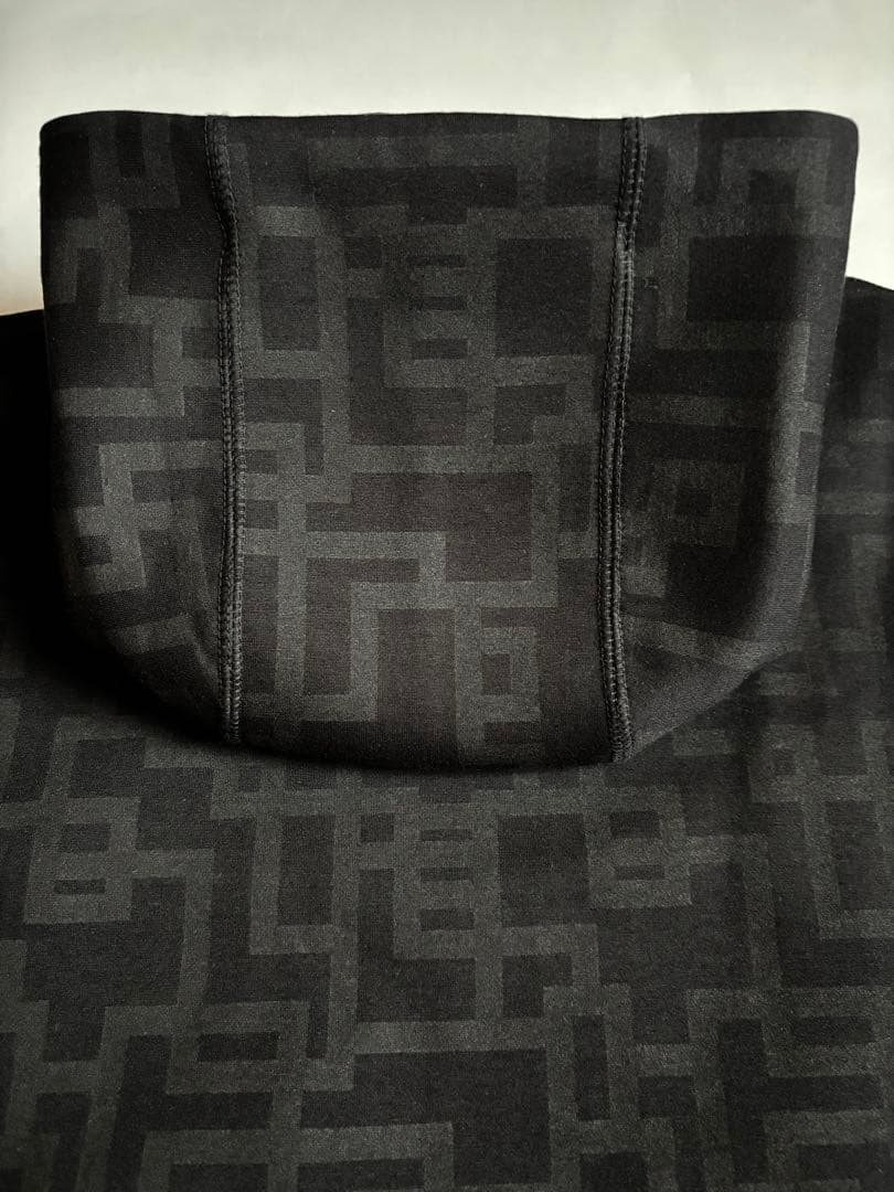 未使用品 布袋寅泰 x TAKEO KIKUCHI コラボ パーカー